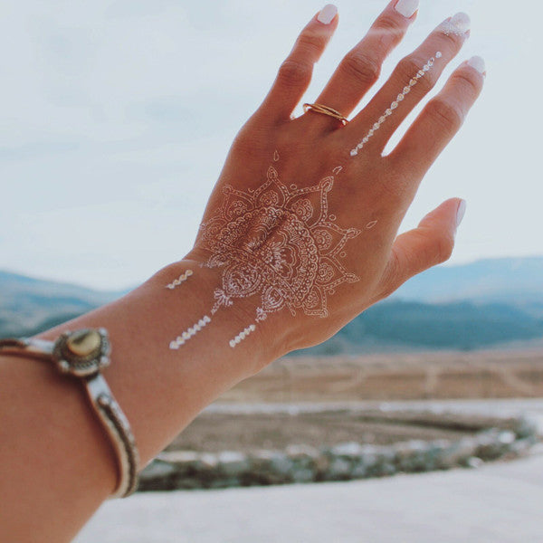 GLO TATTS® Henna Pack Metallic Temporary Tattoos - GLO TATTS
 - 2