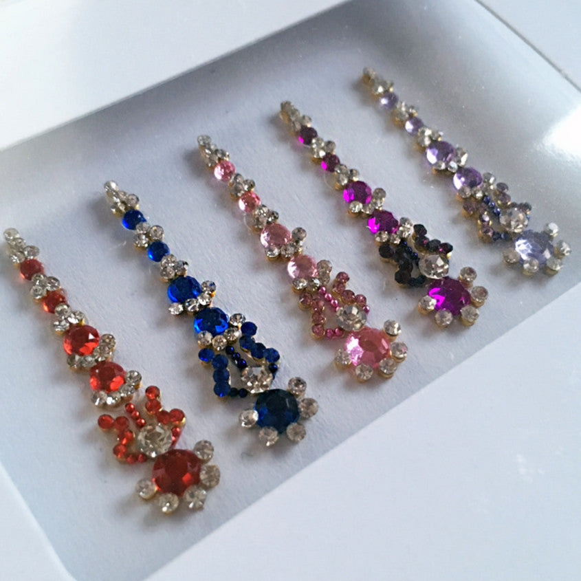 GLO Bindi - Prem प्रेम Crystal - GLO TATTS
- 3